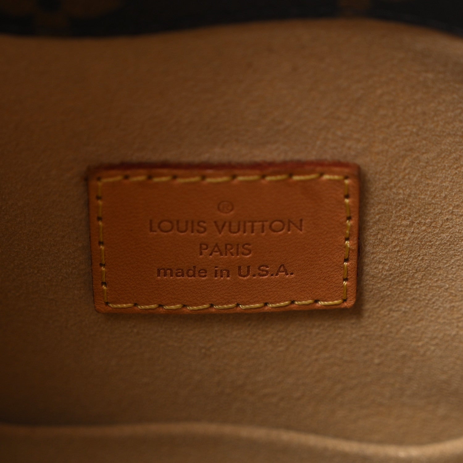 Louis Vuitton Monogram Artsy MM 6 of 10