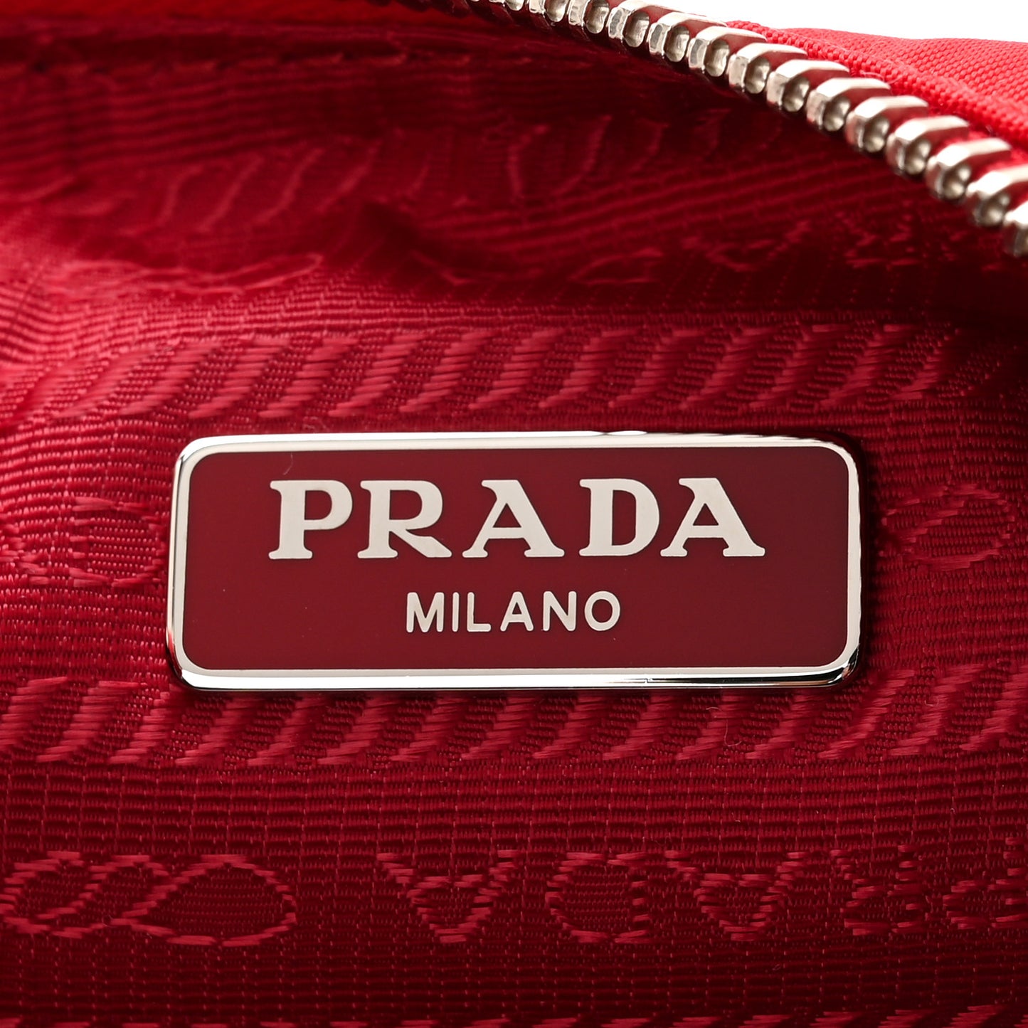 Nylon Re-Edition 2005 Shoulder Bag Rosso