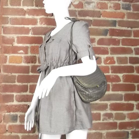 Vintage Woven Fold Over Shoulder Bag Gray
