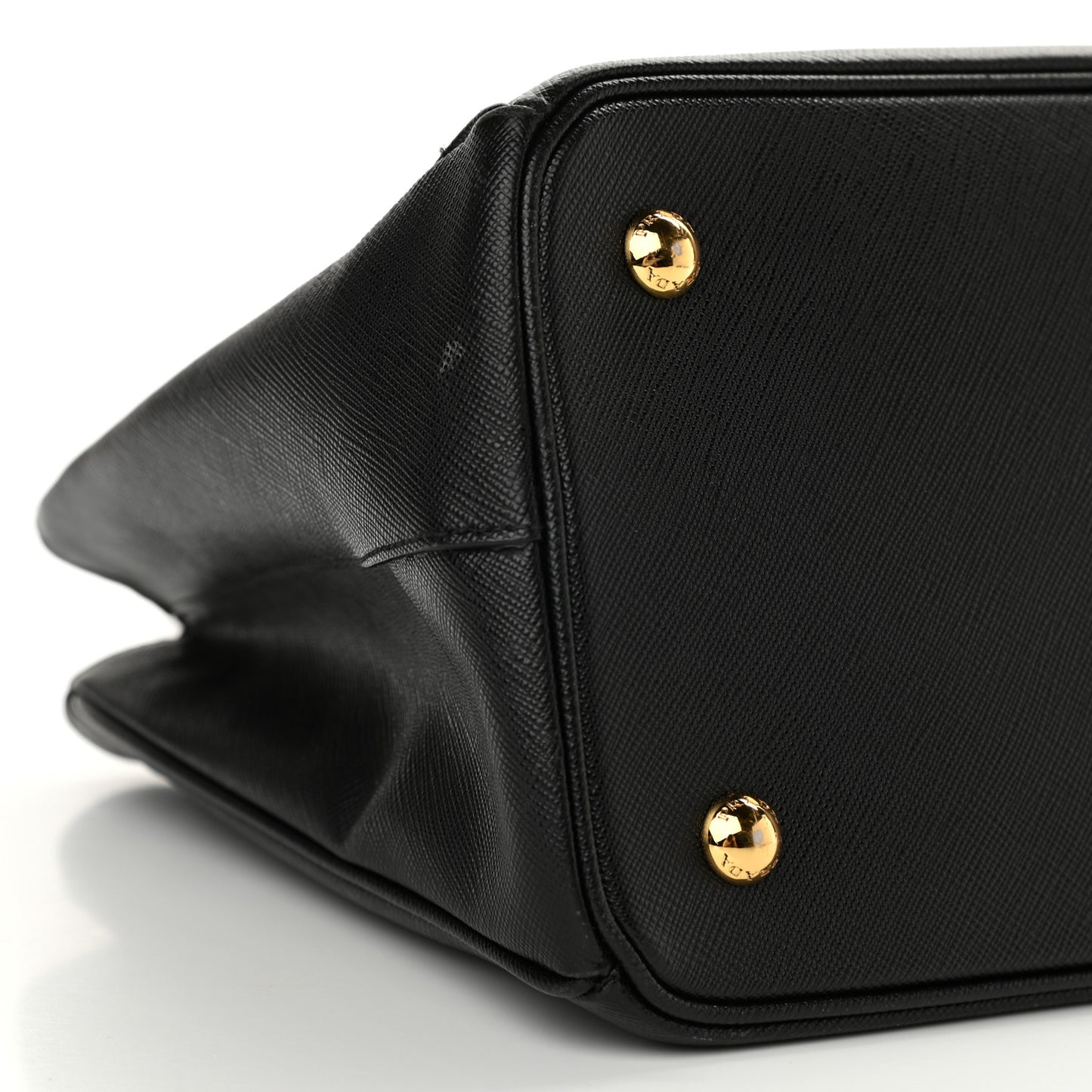 Saffiano Lux Medium Tote Black