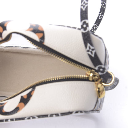 Louis Vuitton Monogram Giant Jungle Beach Pouch Ivory 5 of 10