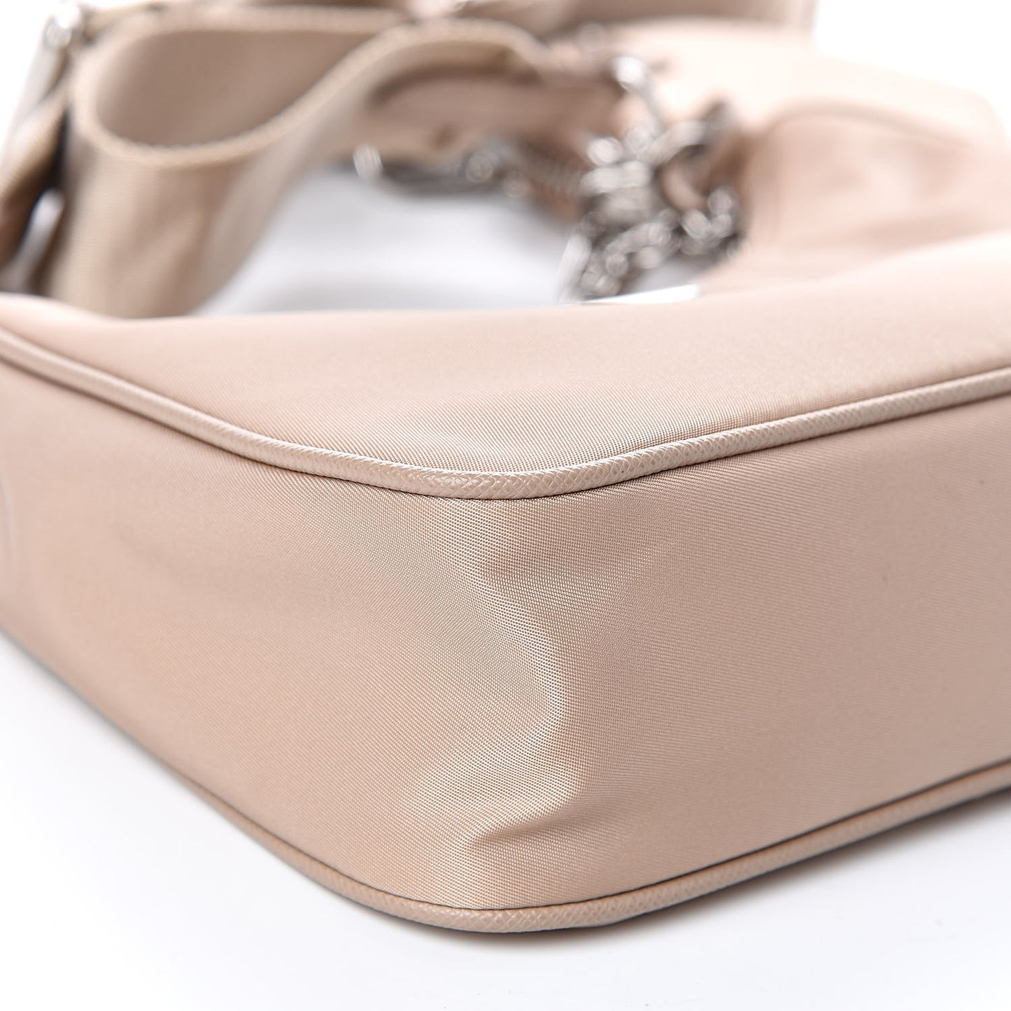 Nylon Re-Edition 2005 Shoulder Bag Cammeo