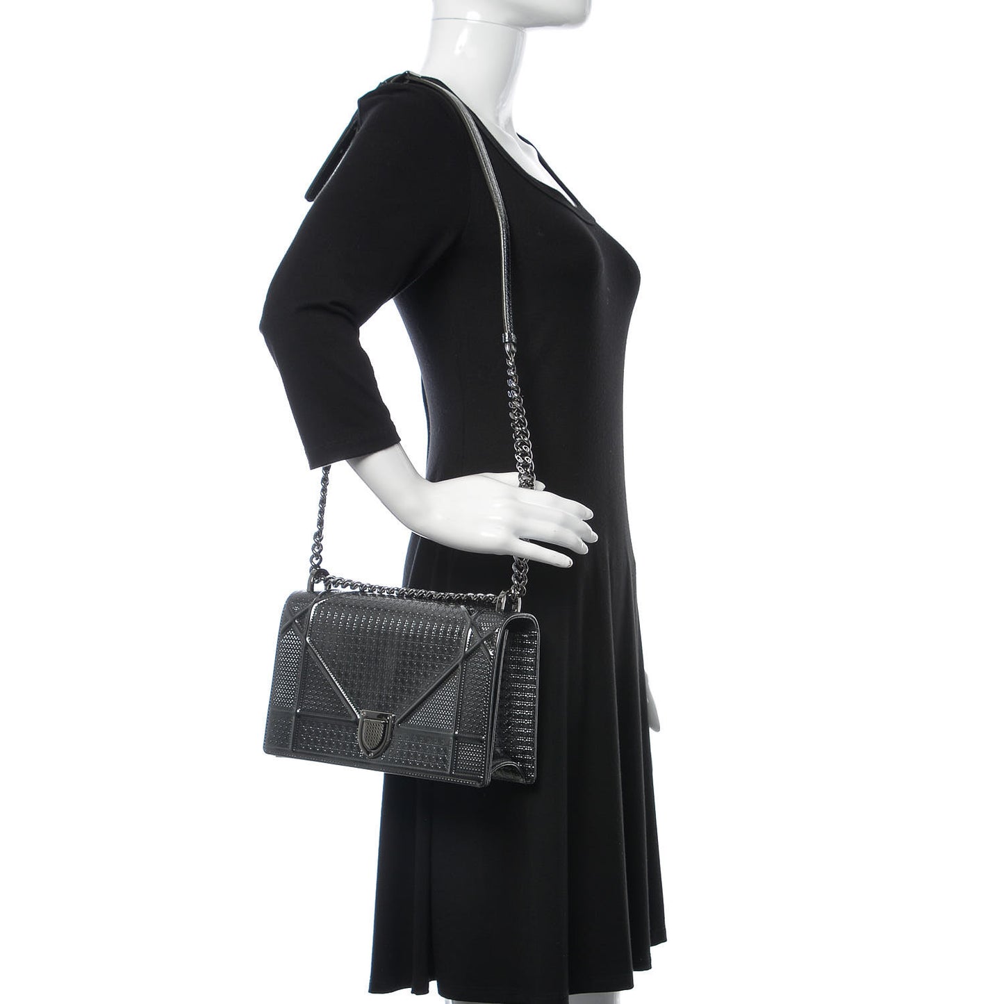 Metallic Patent Micro-Cannage Medium Diorama Flap Bag Graphite