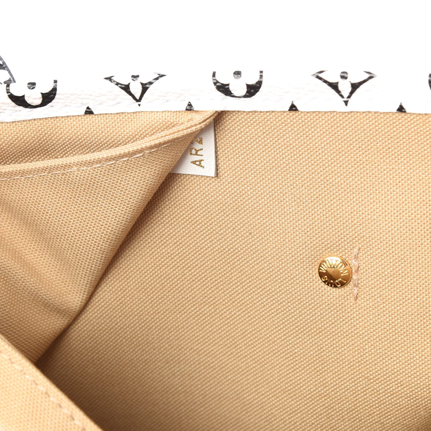 Louis Vuitton Monogram Giant Neverfull MM Kaki 10 of 11