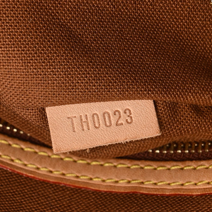 Louis Vuitton Monogram Cabas Mezzo 7 of 10