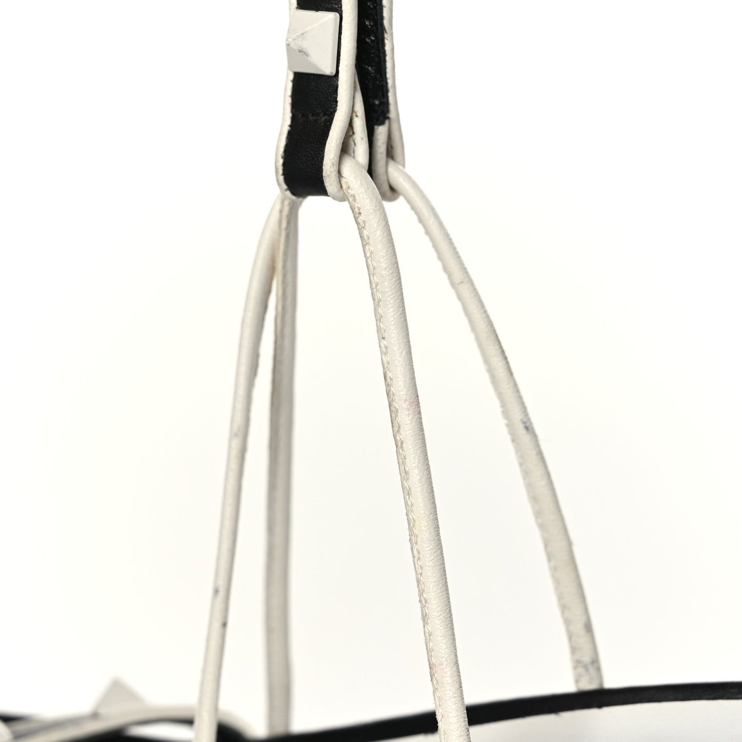 Calfskin Free Rockstud Ankle T-Strap Sandals 39 Black Optic White