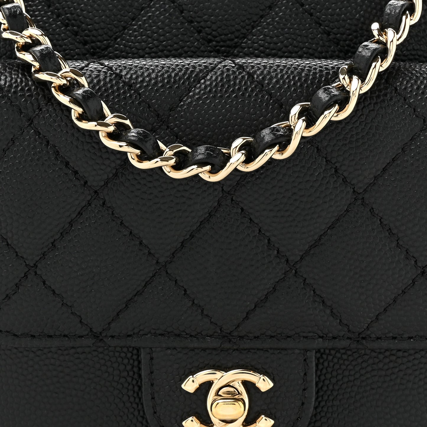 Caviar Quilted CC Day Camera Case Black
