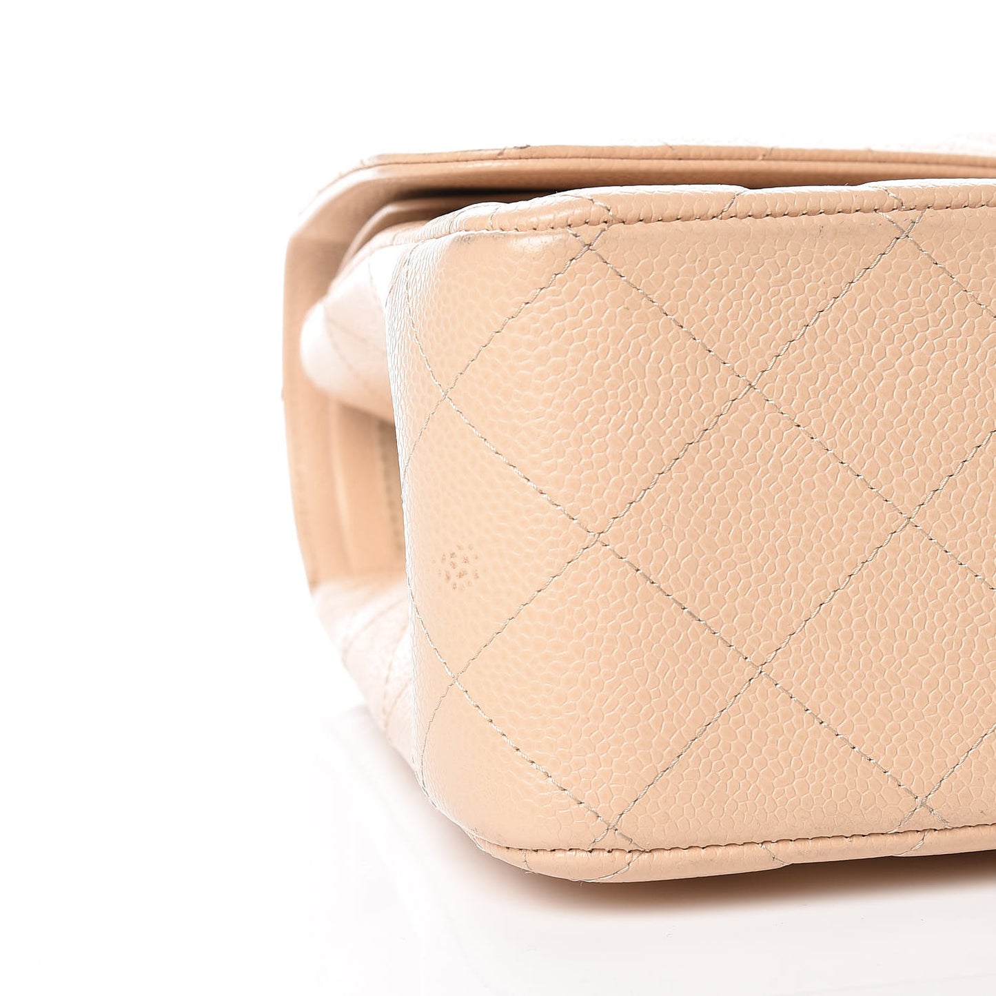 Caviar Quilted Jumbo Double Flap Beige Clair