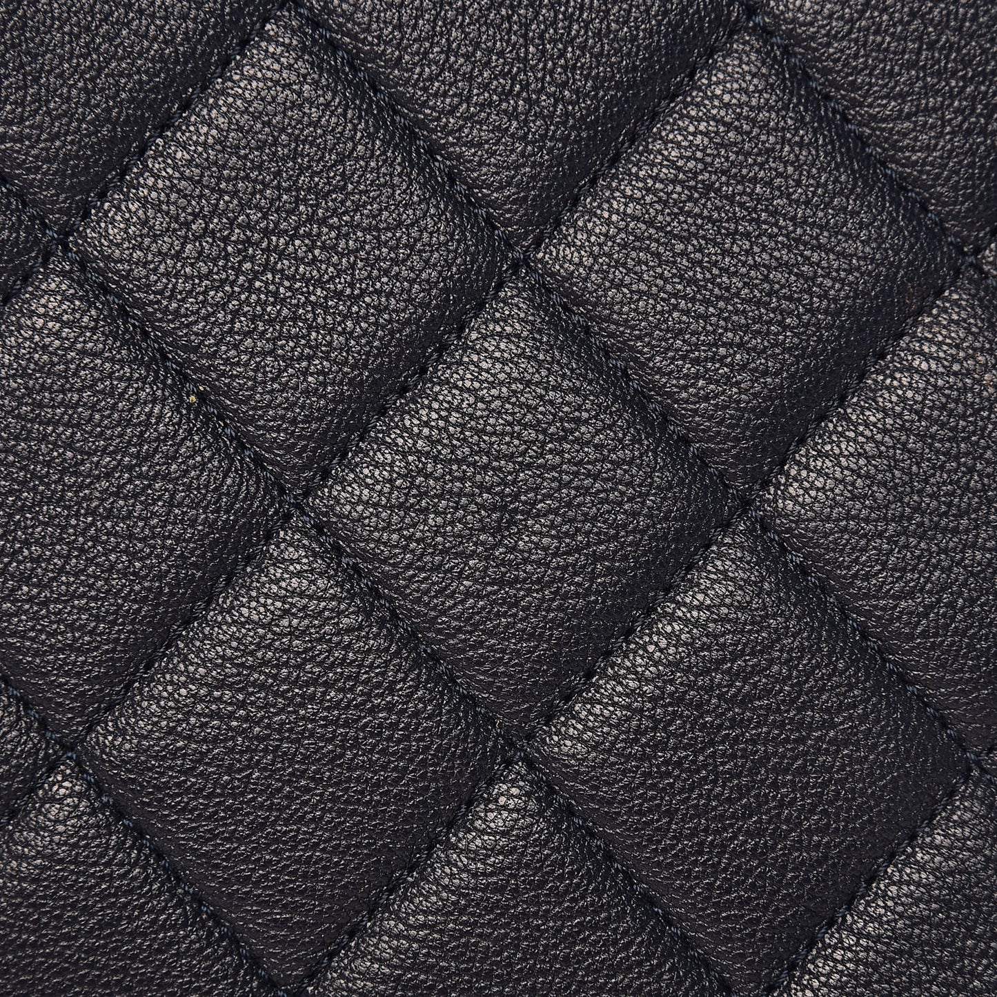 Goatskin Quilted Large Perfect Edge Flap Navy