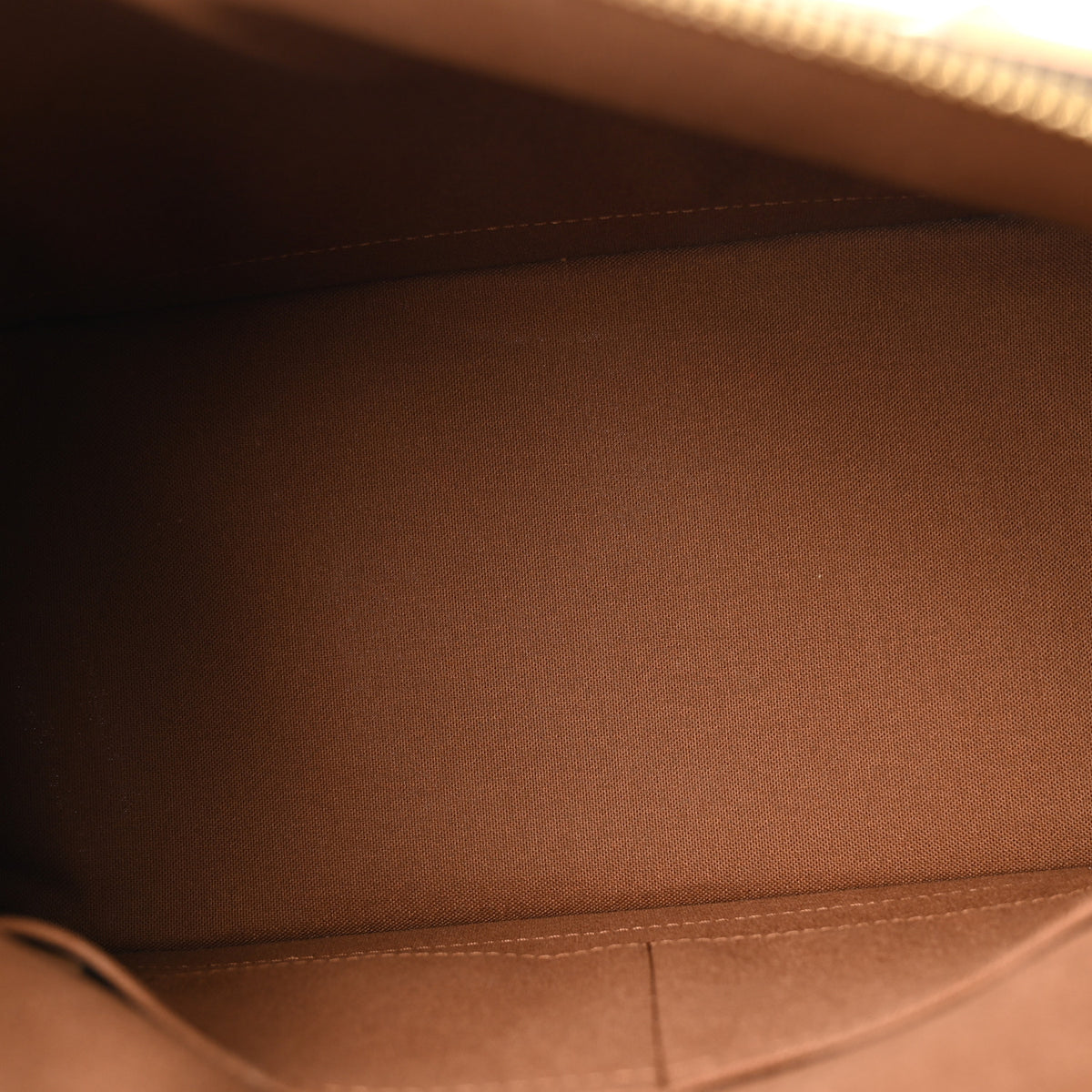 Louis Vuitton Monogram Alma MM 5 of 9