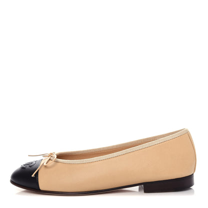 Chanel Lambskin CC Cap Toe Ballerina Flats 35 Beige Black 1 of 11