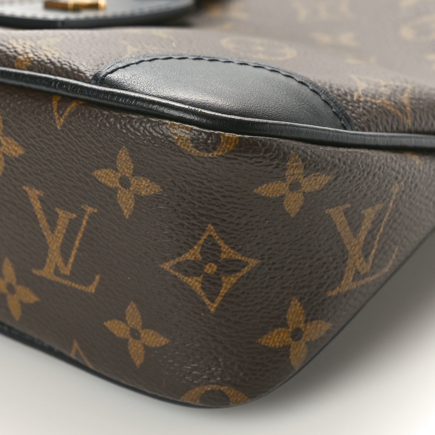 Louis Vuitton Monogram Odeon MM Black 9 of 9