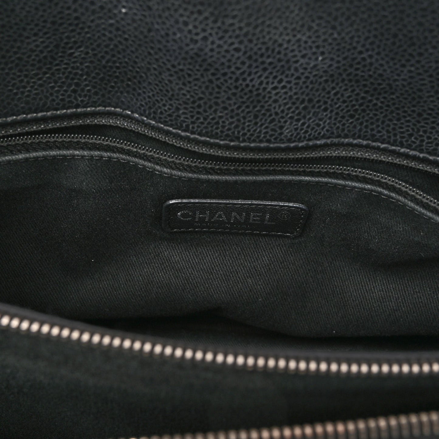 Caviar Quilted CC Timeless Soft Tote Black