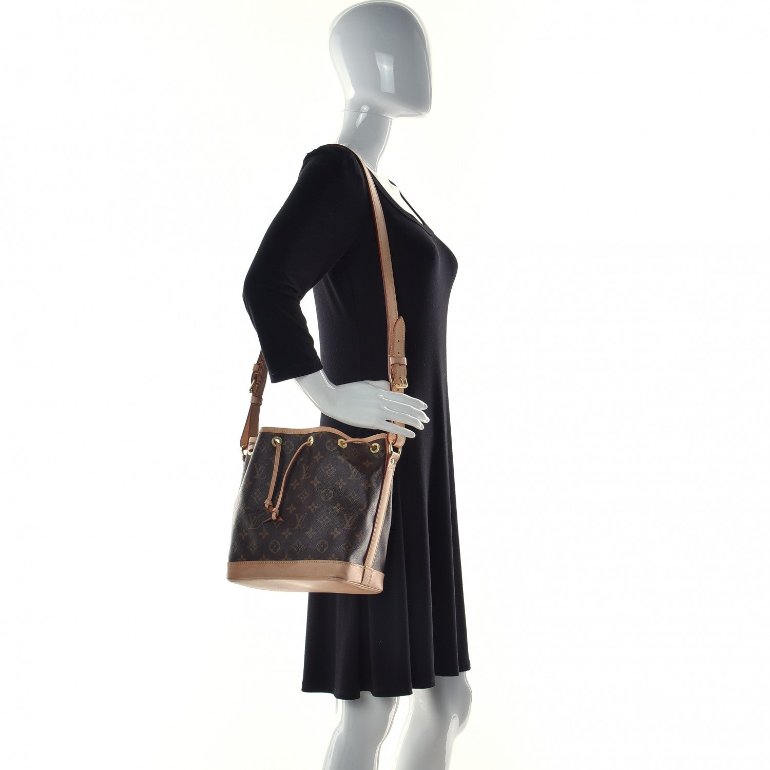 Louis Vuitton Monogram Noe BB 2 of 33