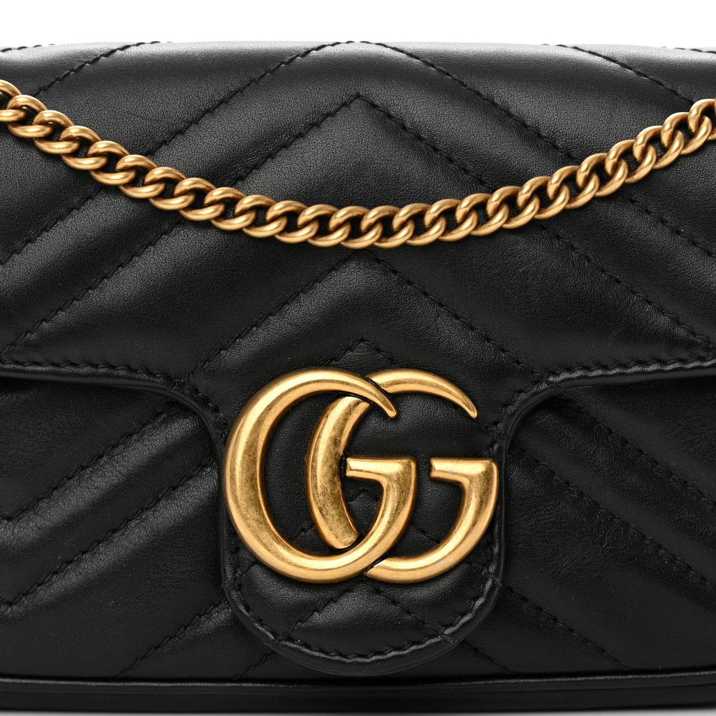 Calfskin Matelasse Super Mini GG Marmont Shoulder Bag Black