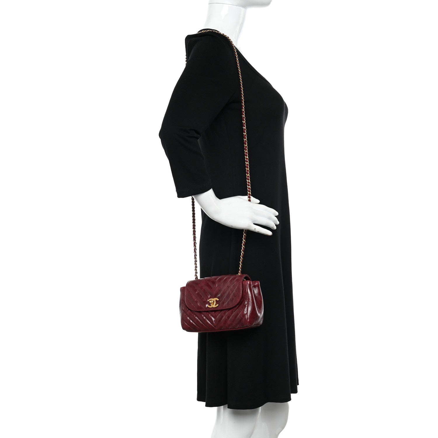 Chanel Glazed Calfskin Chevron Quilted Small Hampton Flap Burgundy 2 of 11