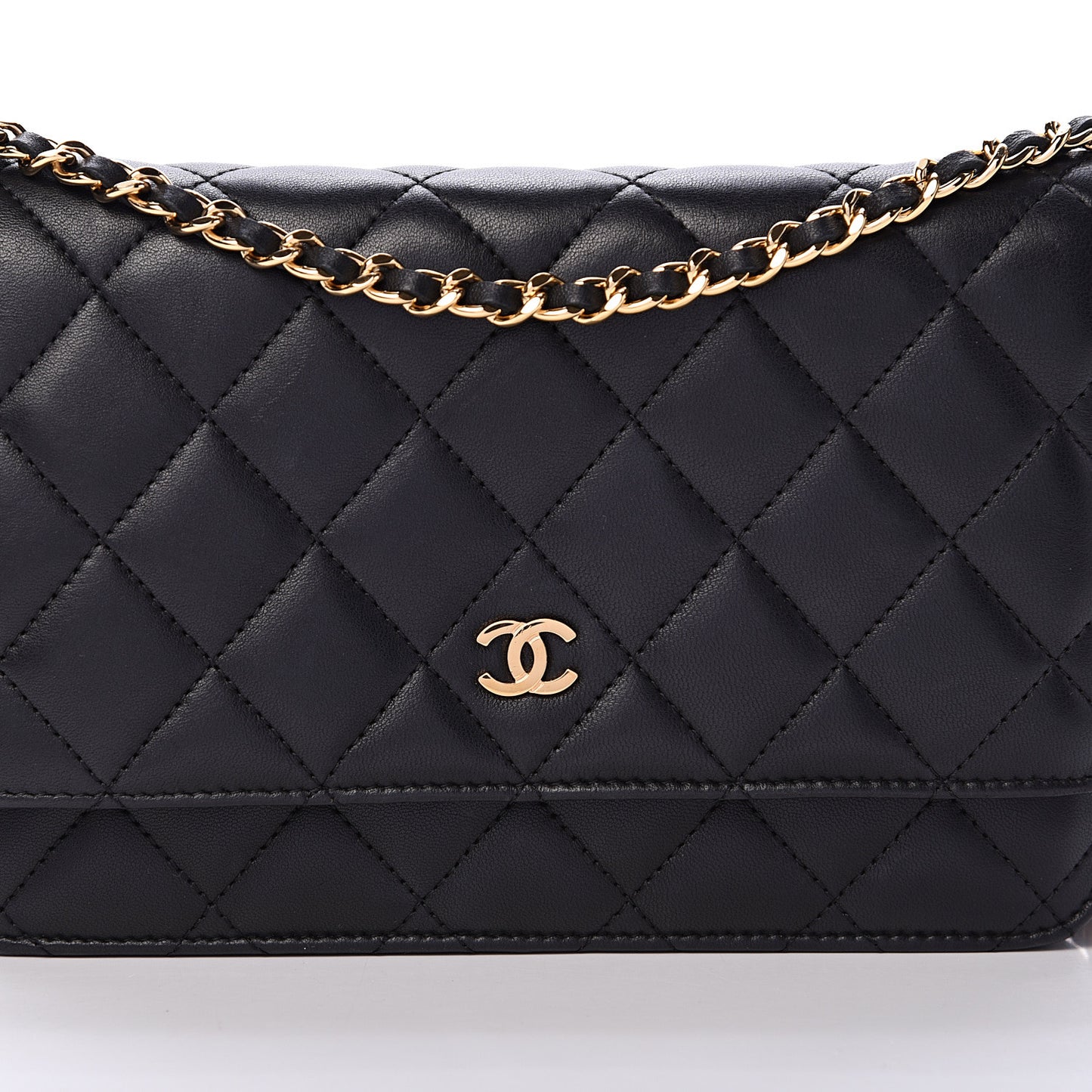 Lambskin Quilted Wallet On Chain WOC Black