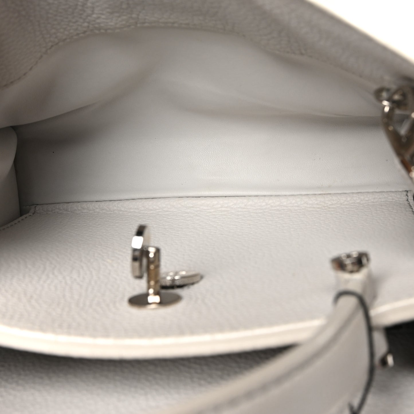 Grained Calfskin Cluisee Petite Odessa Shoulder Bag Grey