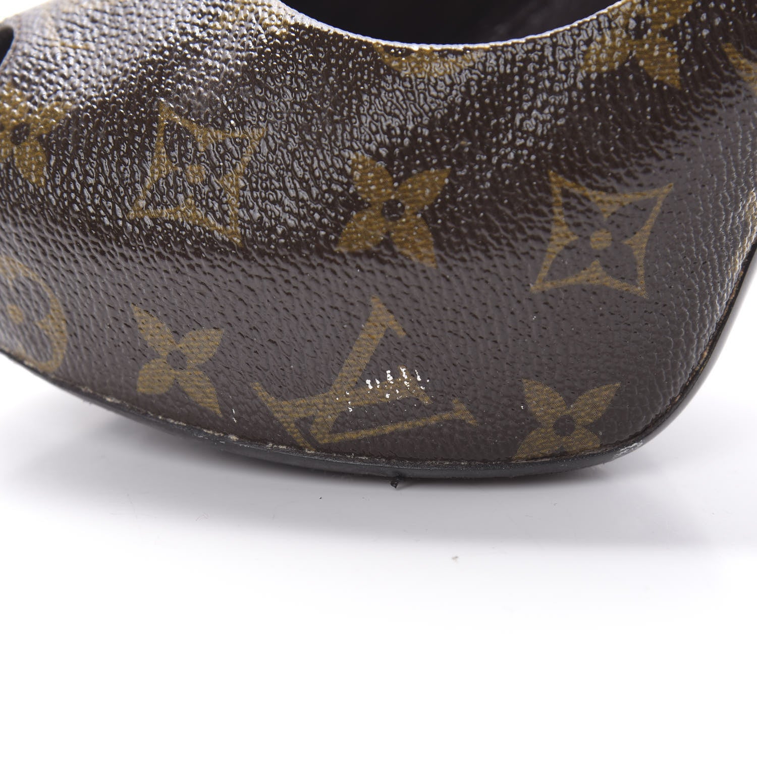 Louis Vuitton Patent Monogram Fetish Vanity Platform Pumps 40 2 of 9
