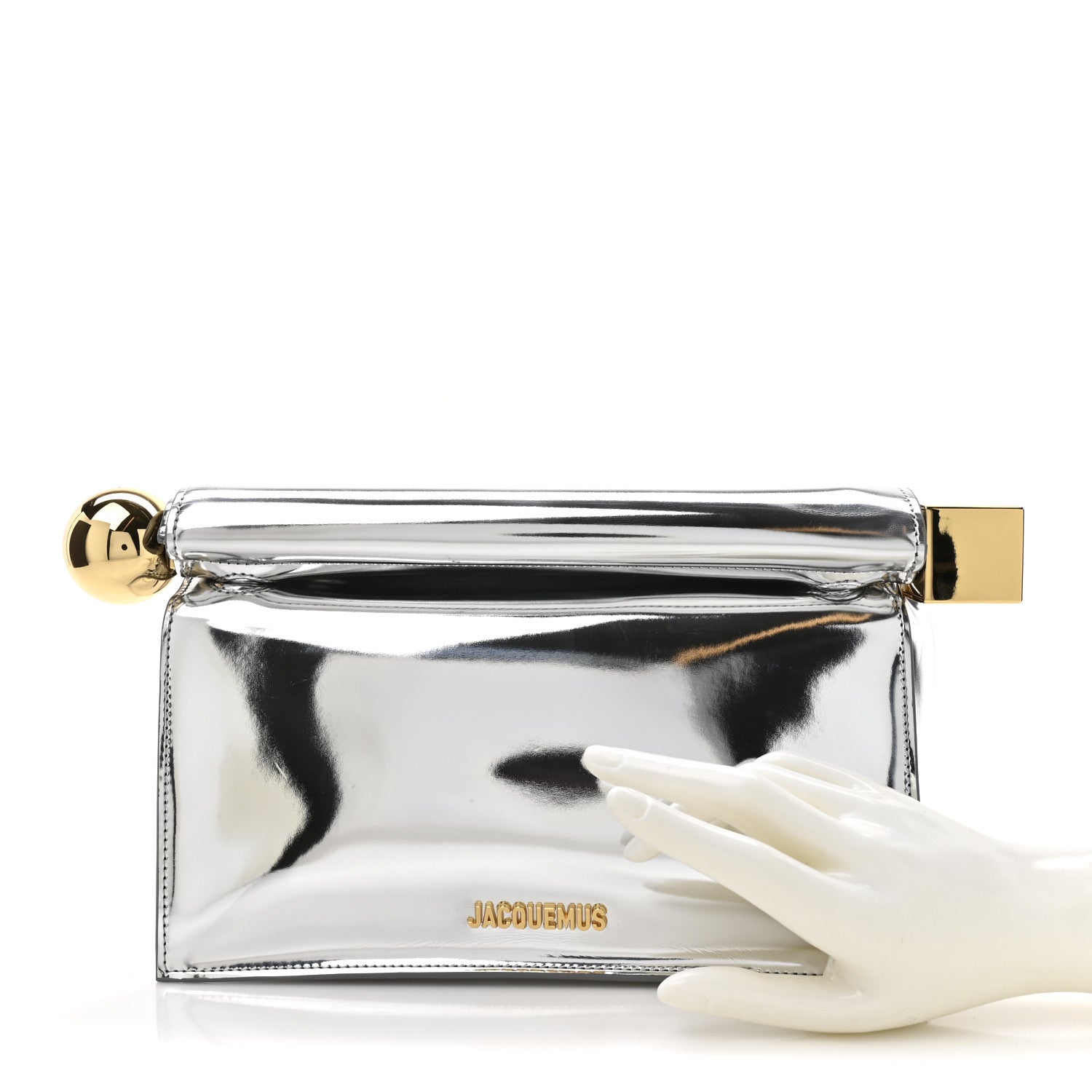 Jacquemus Metallic Patent Calfskin La Pochette Rond Carre Silver 2 of 12