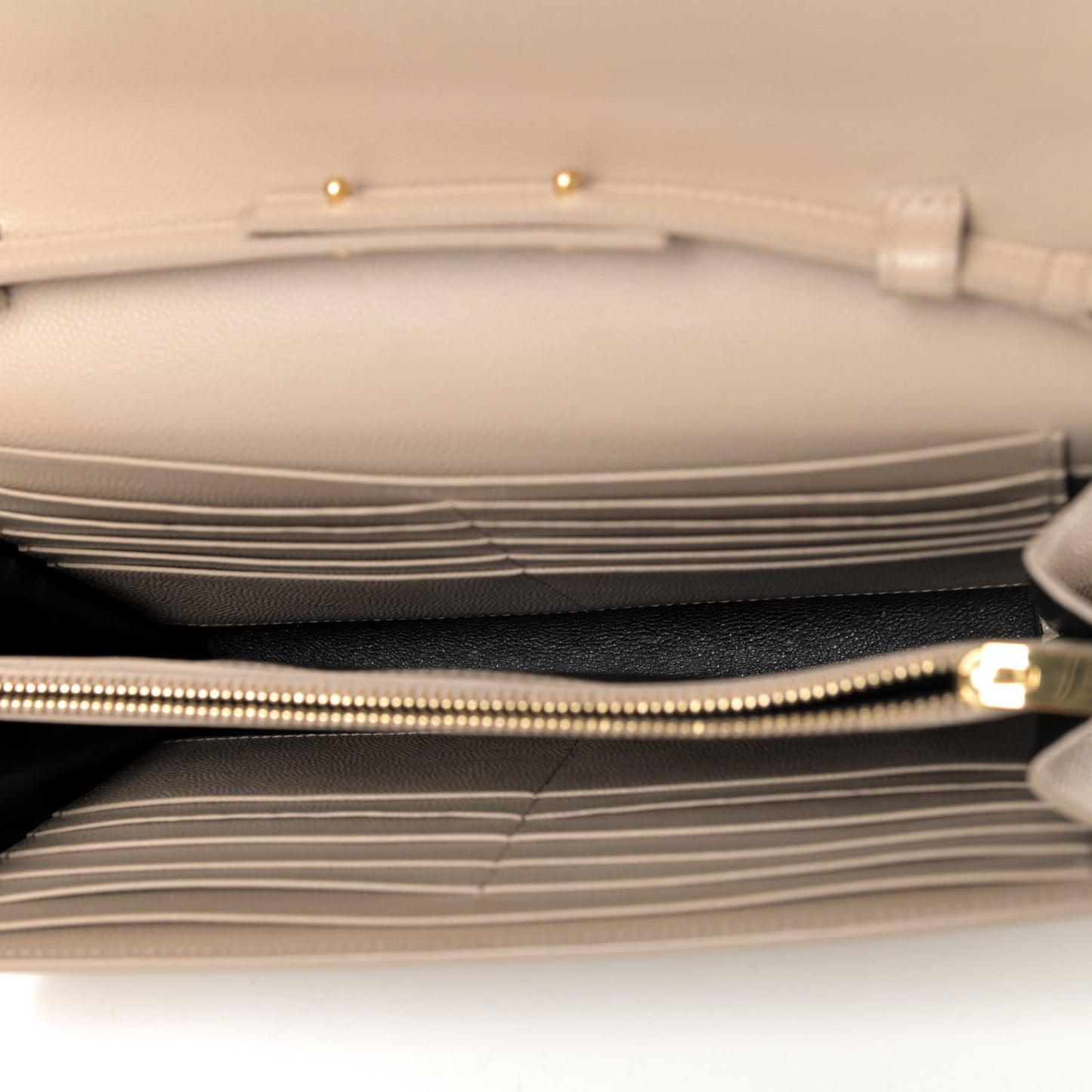 Grain De Poudre Monogram Chain Wallet Dark Beige