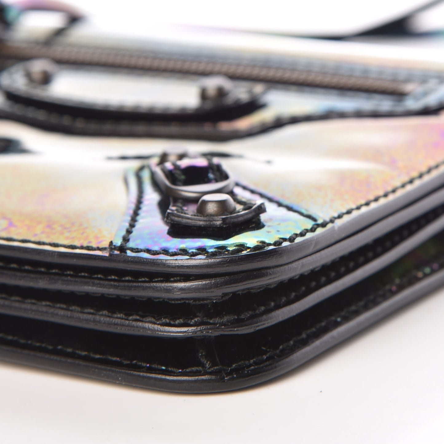 Patent Floyd Classic Hardware Clutch Black