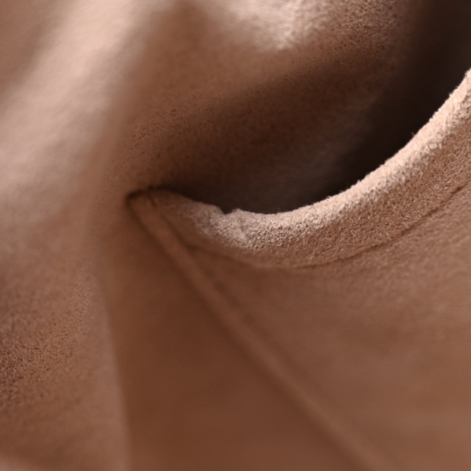 Louis Vuitton Empreinte Maida Hobo Tourterelle 11 of 13