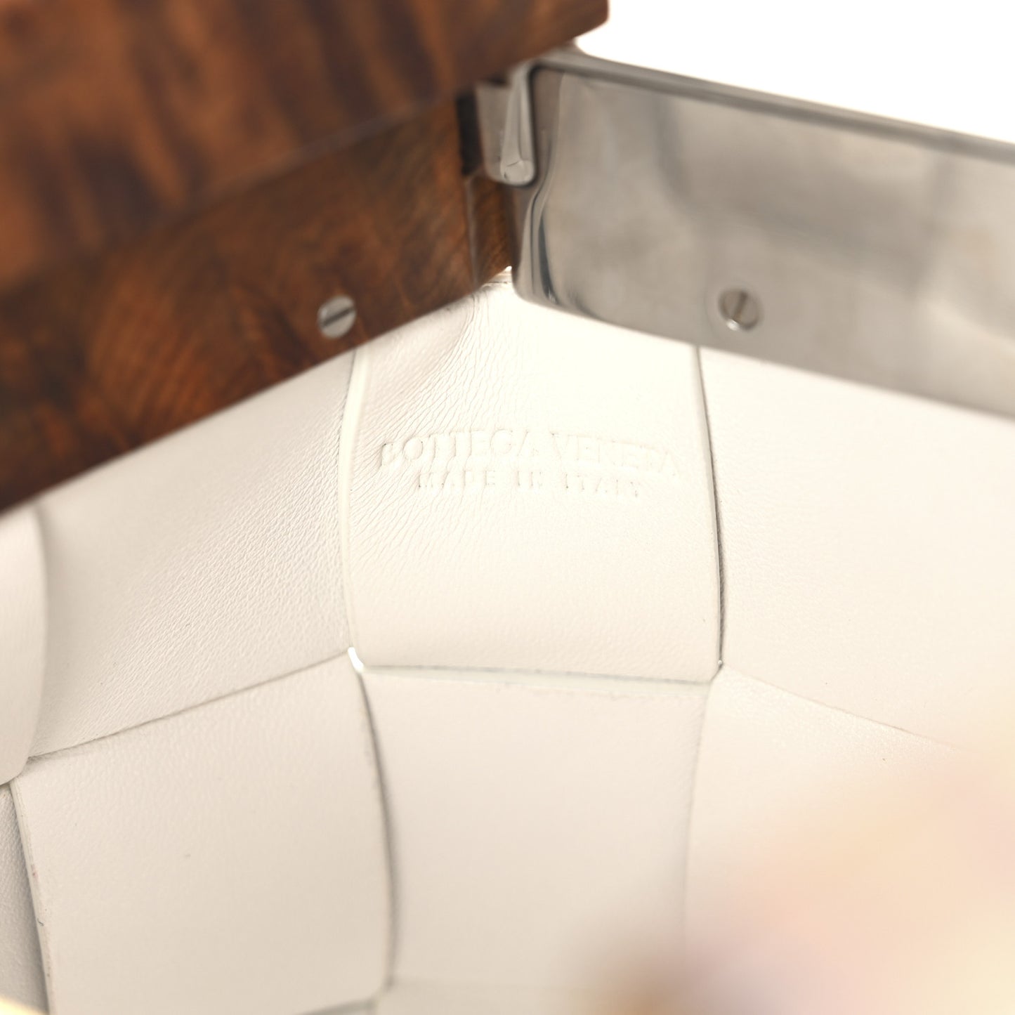 Nappa Intrecciato The Snap Clutch White