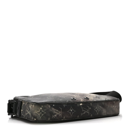 Louis Vuitton Monogram Galaxy Alpha Messenger 4 of 10