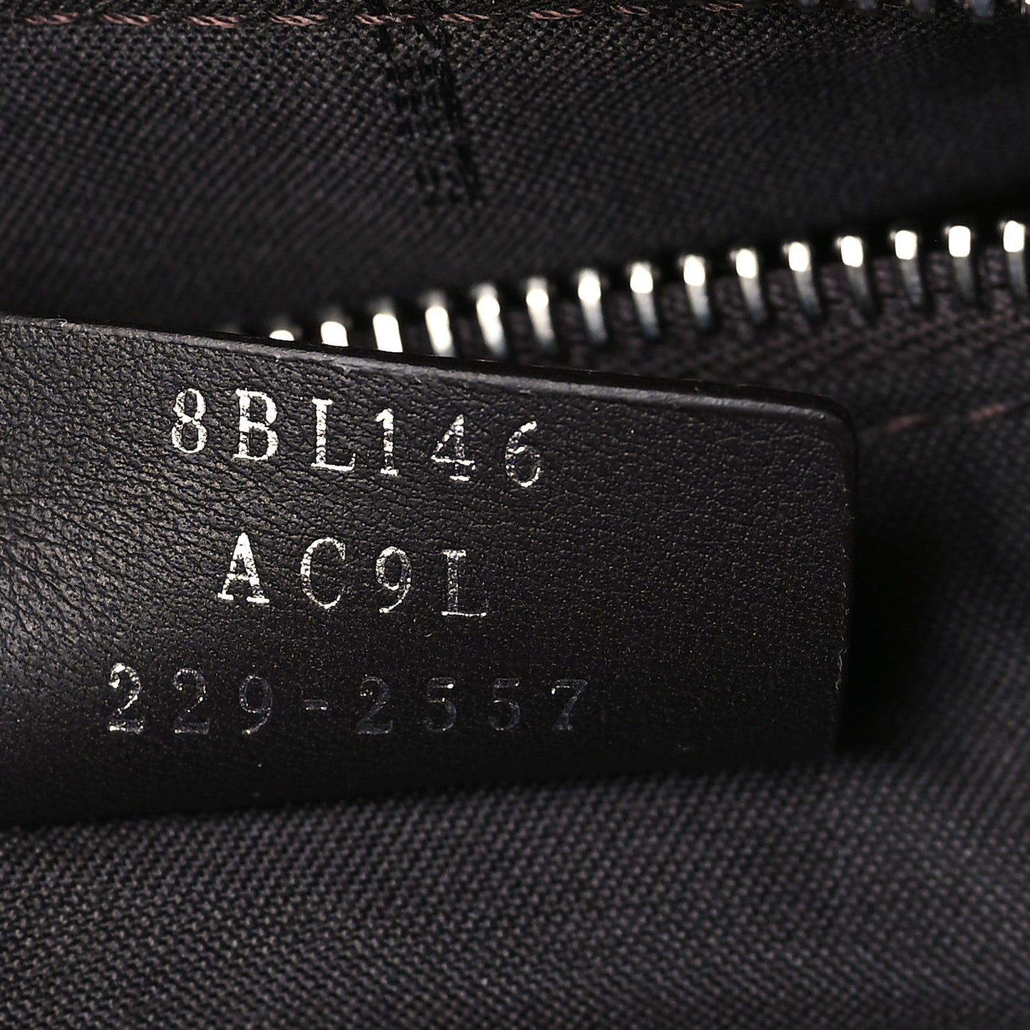 Vitello King Logo Embossed Medium By The Way Boston Bag Cuoio