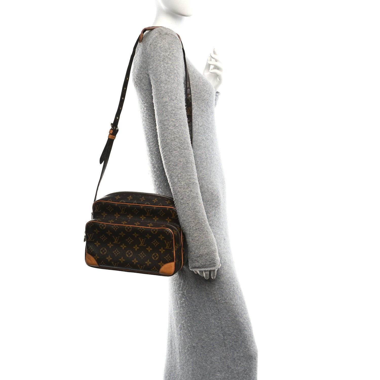 Louis Vuitton Monogram Nil 28 2 of 11