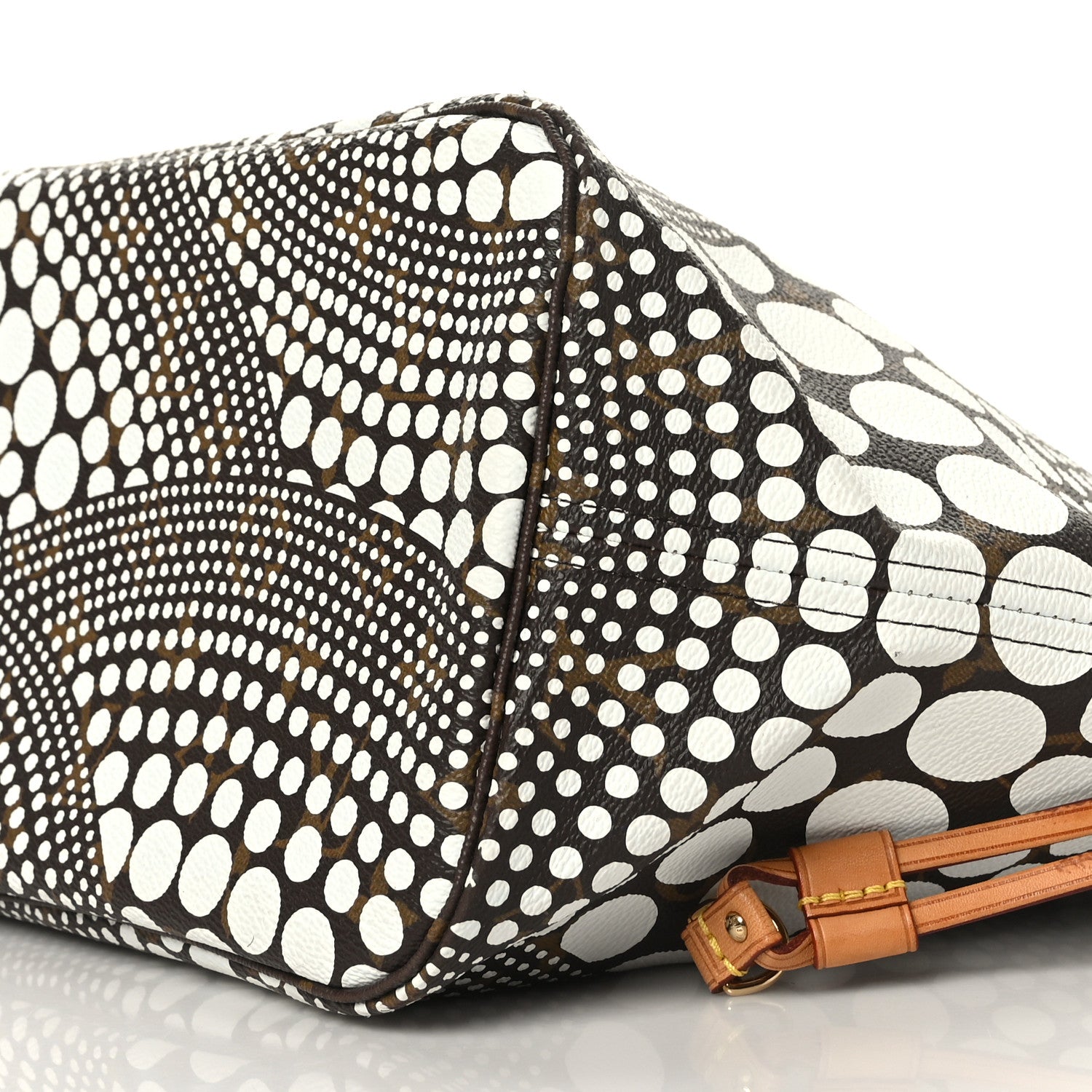 Louis Vuitton Monogram Kusama Waves Neverfull MM White 9 of 9