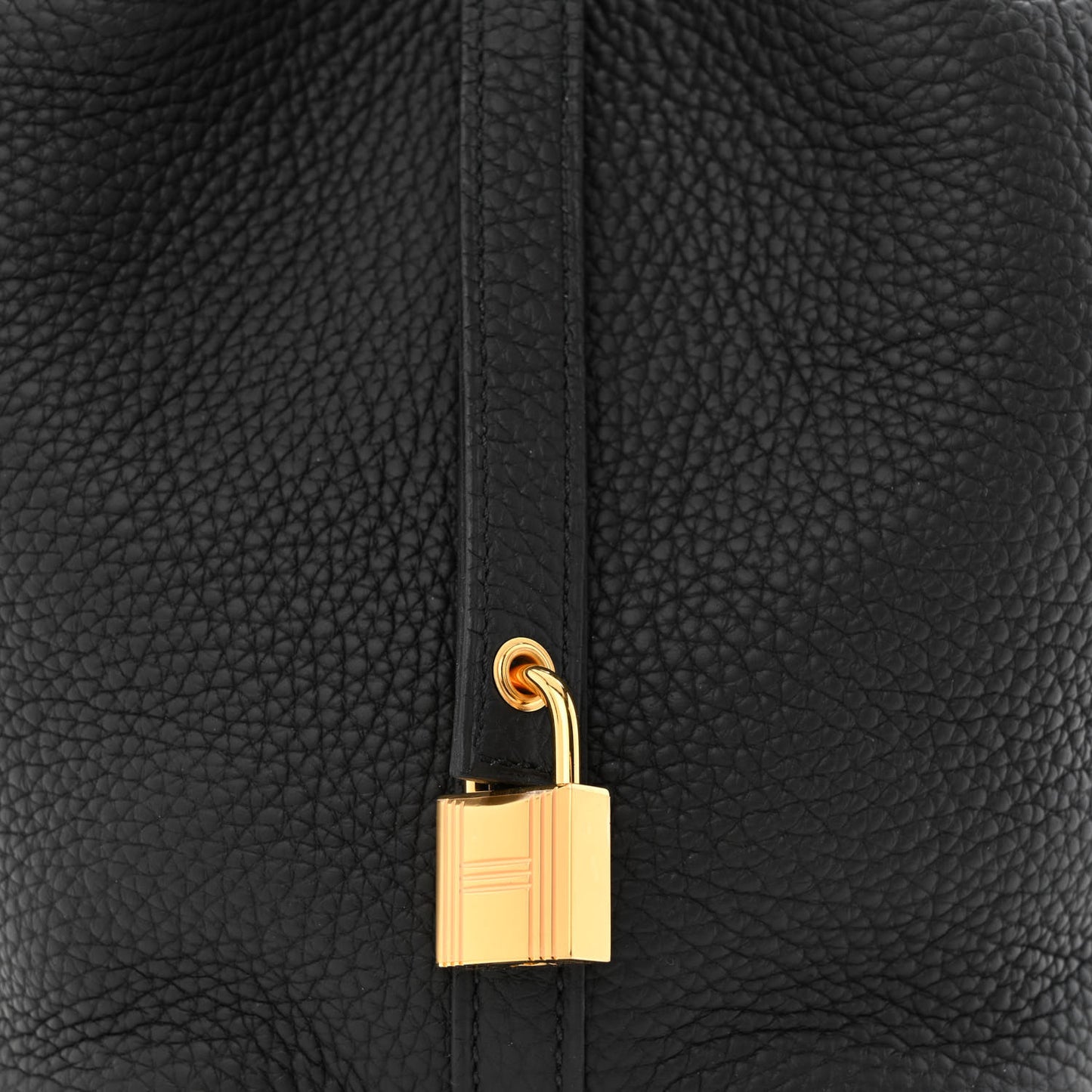 Taurillon Clemence Matte Alligator Picotin Lock Touch 18 PM Black