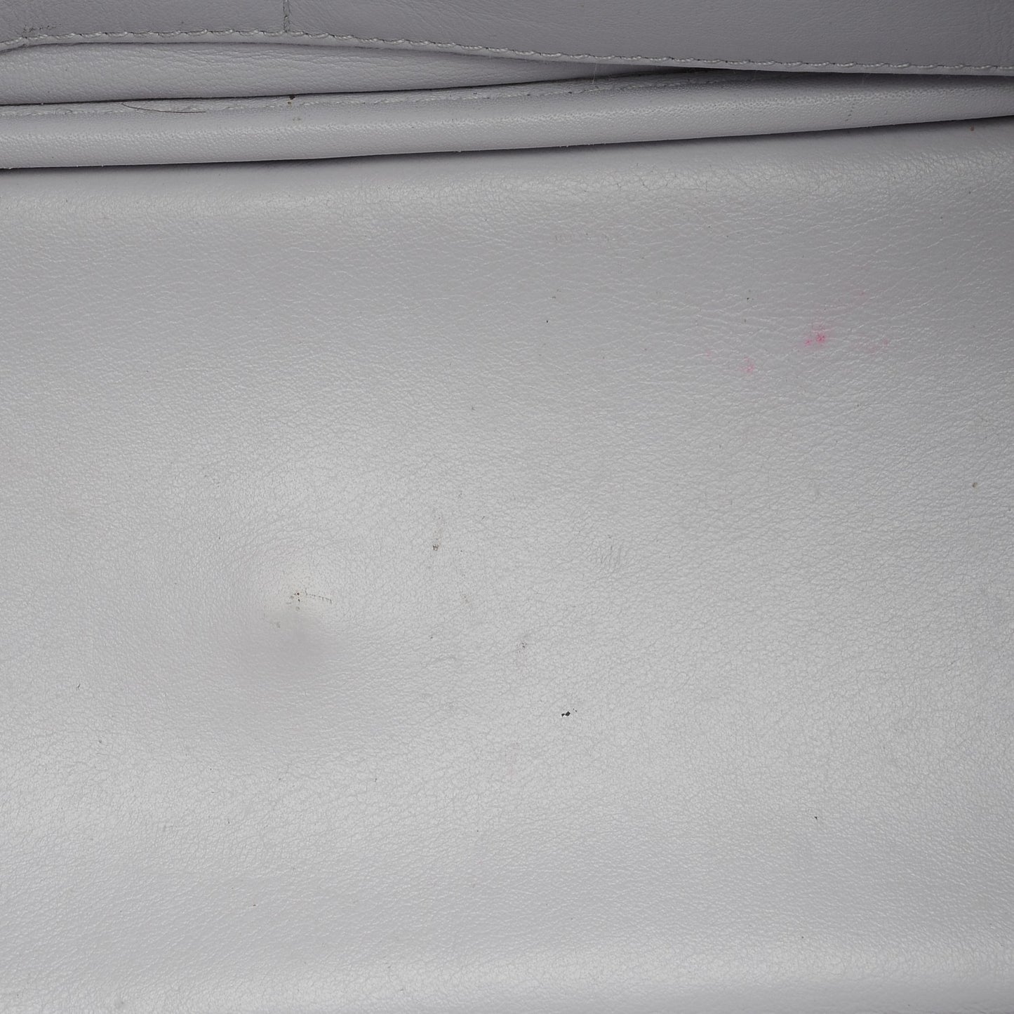 Bullcalf Medium Diorissimo Light Green