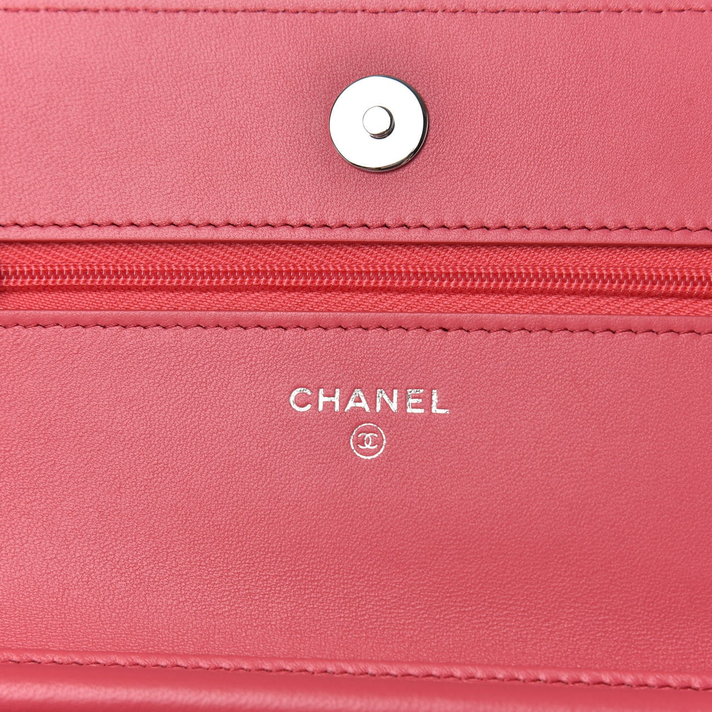 Lambskin Quilted Wallet On Chain WOC Pink