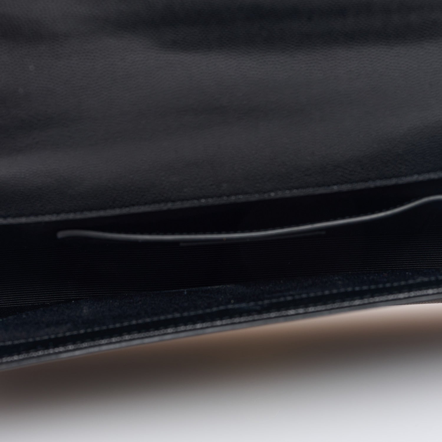 Saint Laurent Grain De Poudre Monogram Cassandre Clutch Black 5 of 6