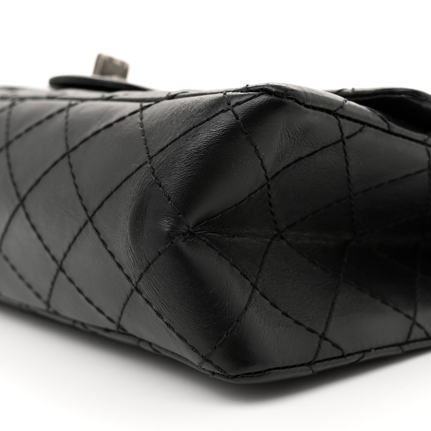 Aged Calfskin Quilted 2.55 Reissue 225 Flap Black