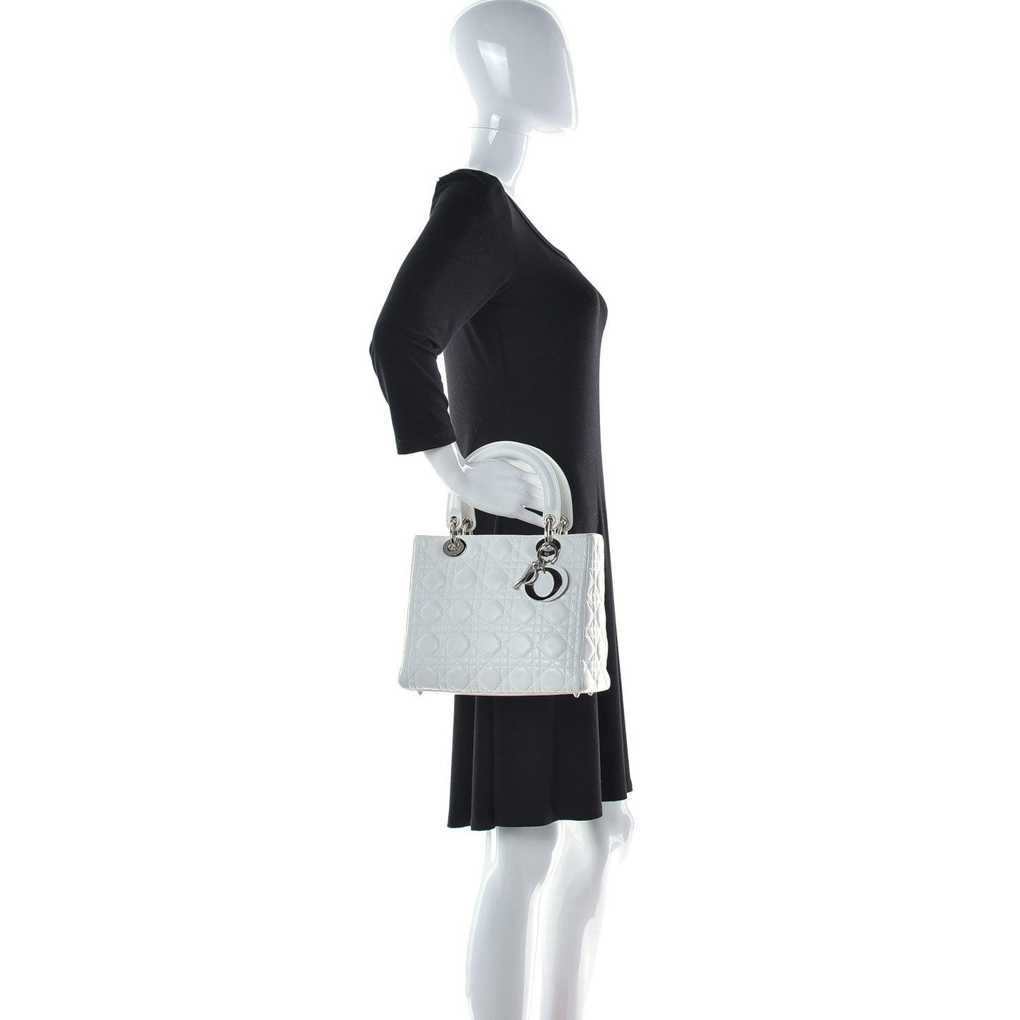 Lambskin Cannage Medium Lady Dior Light Beige