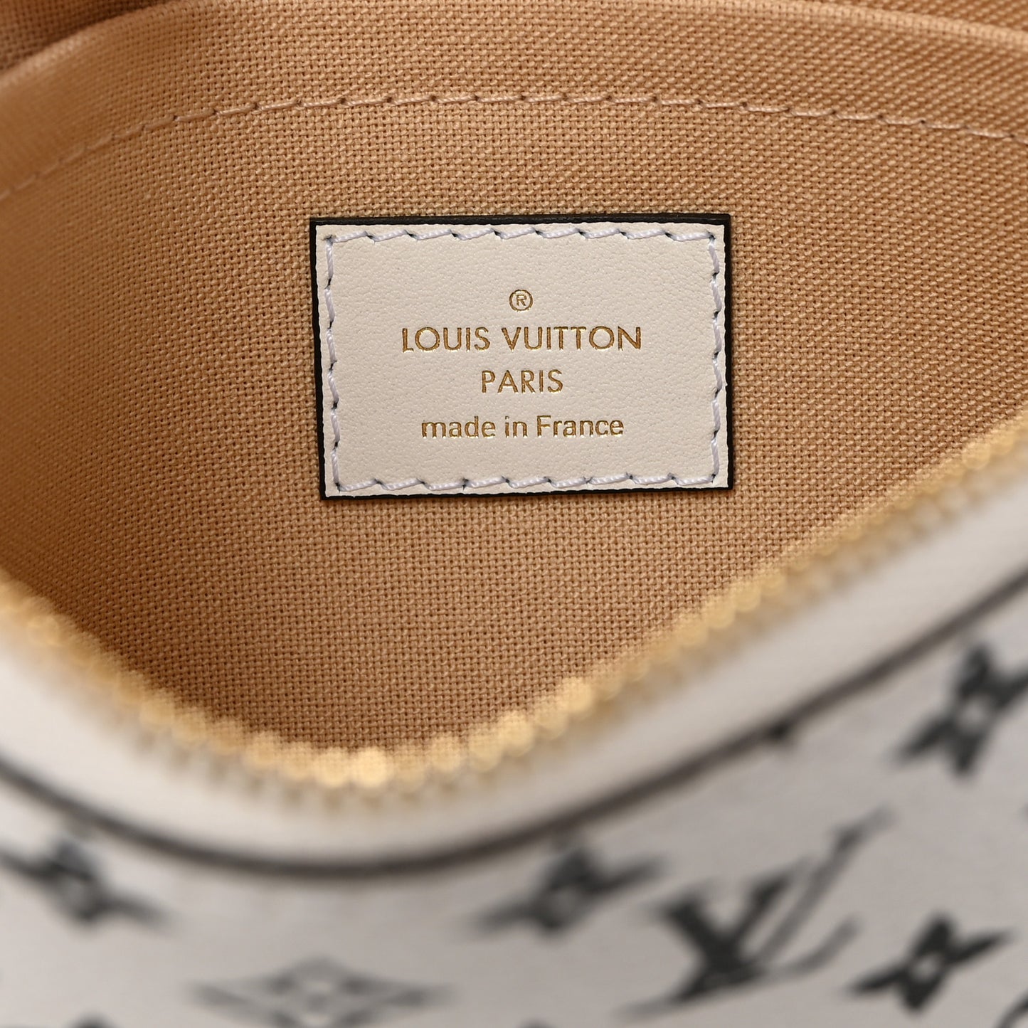 Monogram Giant Neverfull MM GM Pochette White