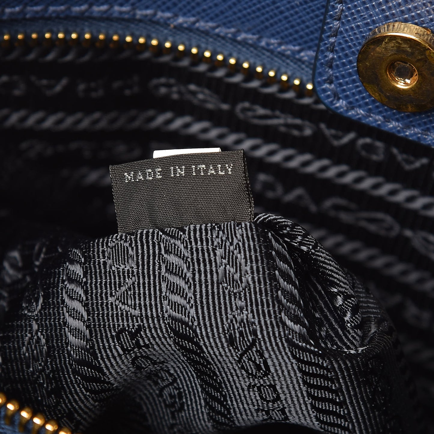 Saffiano Lux Large Tote Bluette