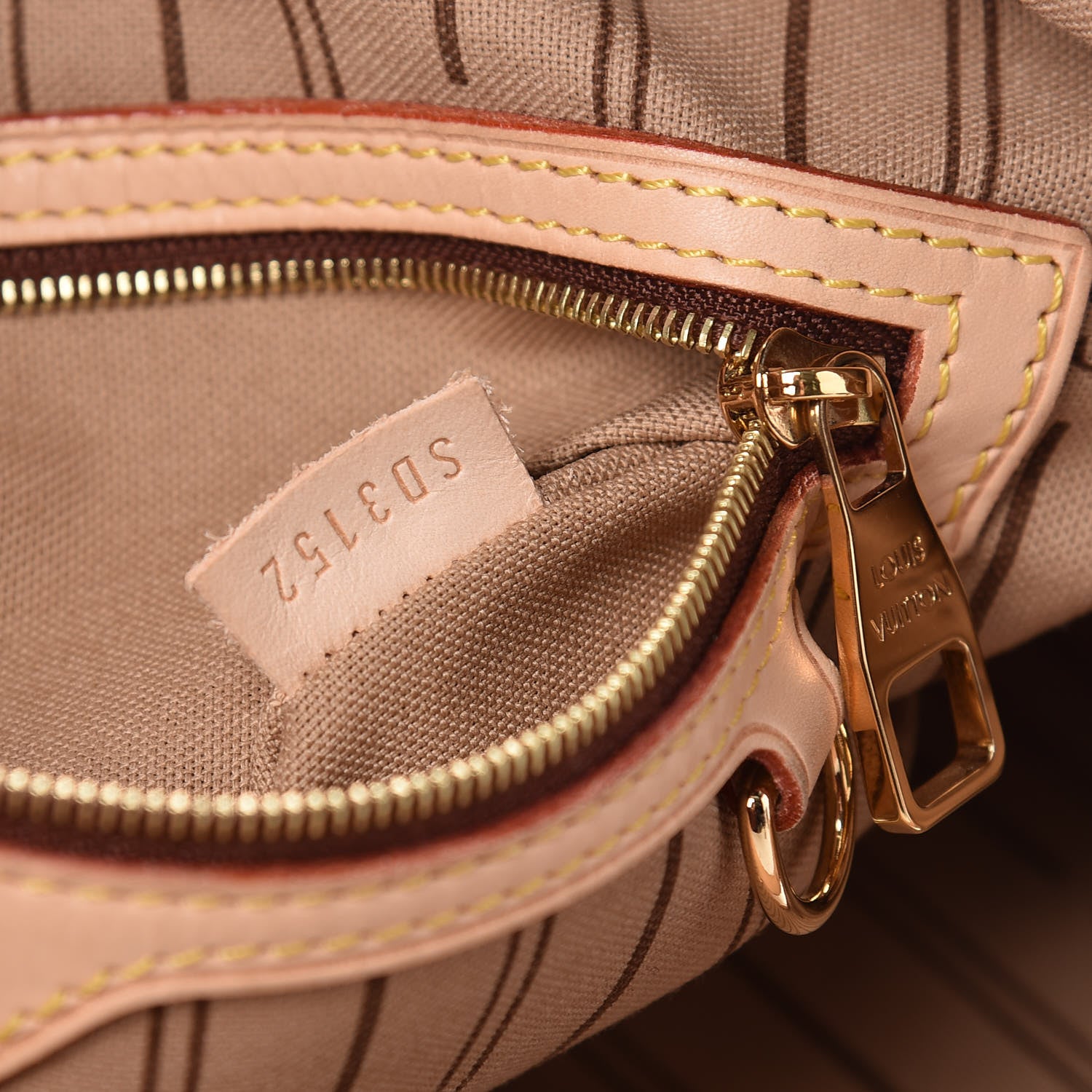 Louis Vuitton Monogram Delightful GM 9 of 12