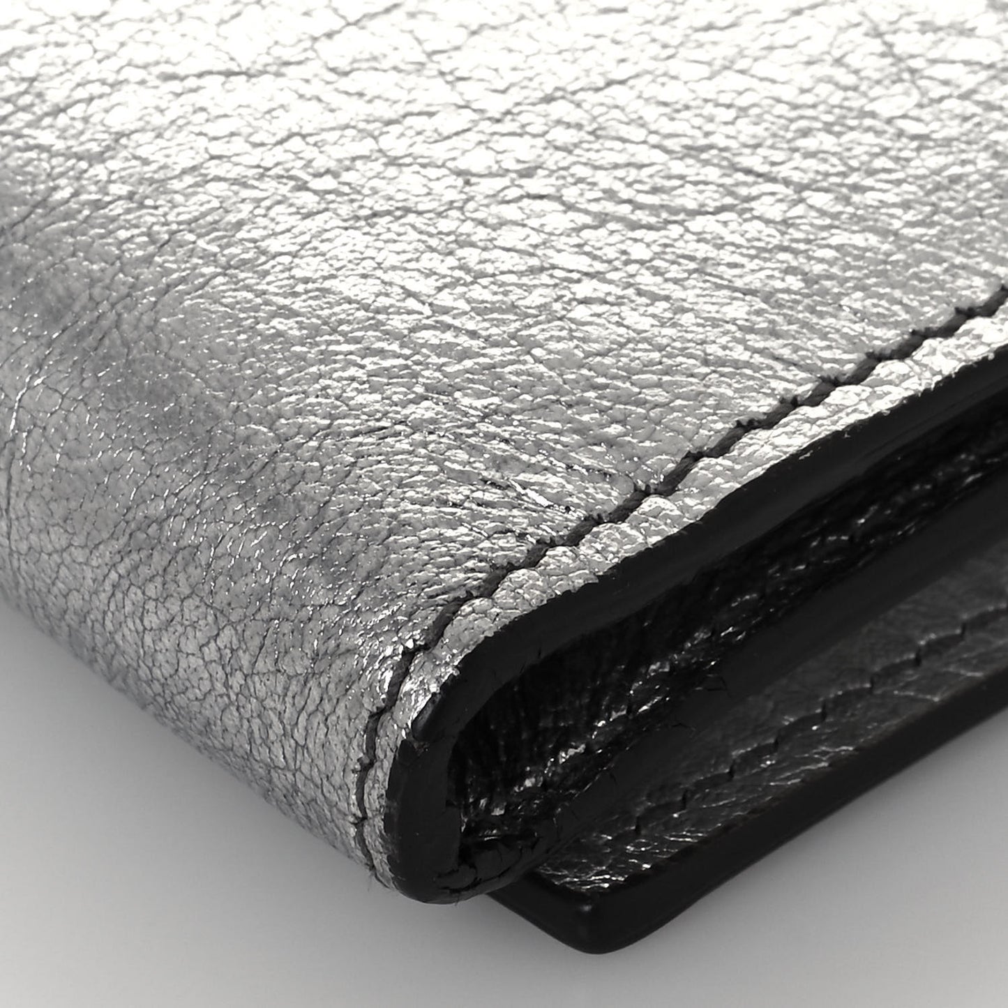 Metallic Crinkled Calfskin Belle de Jour Chain Clutch Silver
