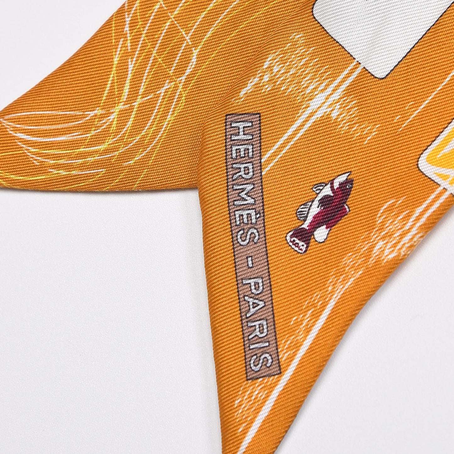 Silk Caleche Mors Et Bouteilles Twilly Ocre Gris Jaune Vif