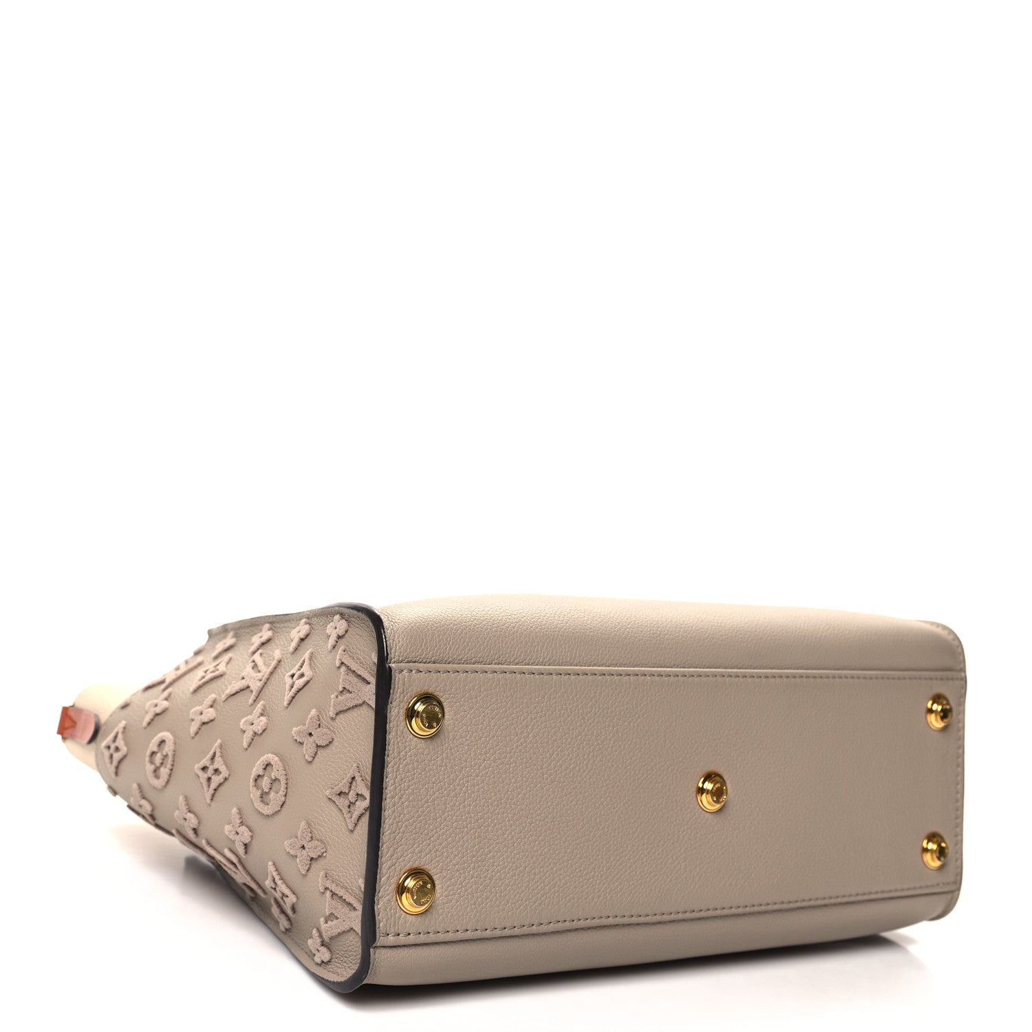 Louis Vuitton Calfskin Monogram Tufting On My Side Galet 4 of 9