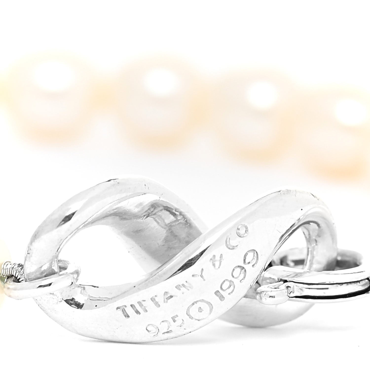Tiffany Sterling Silver Pearl Figure 8 Bracelet 4 of 5