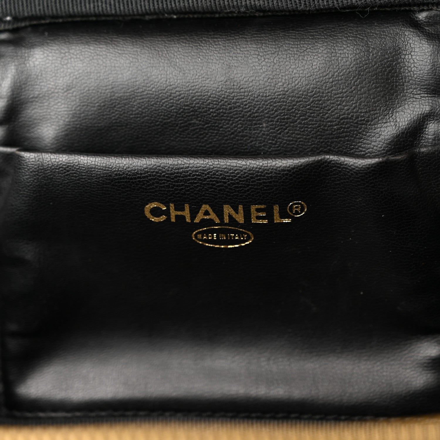 Chanel Patent Vanity Cosmetic Case Black 7 of 20