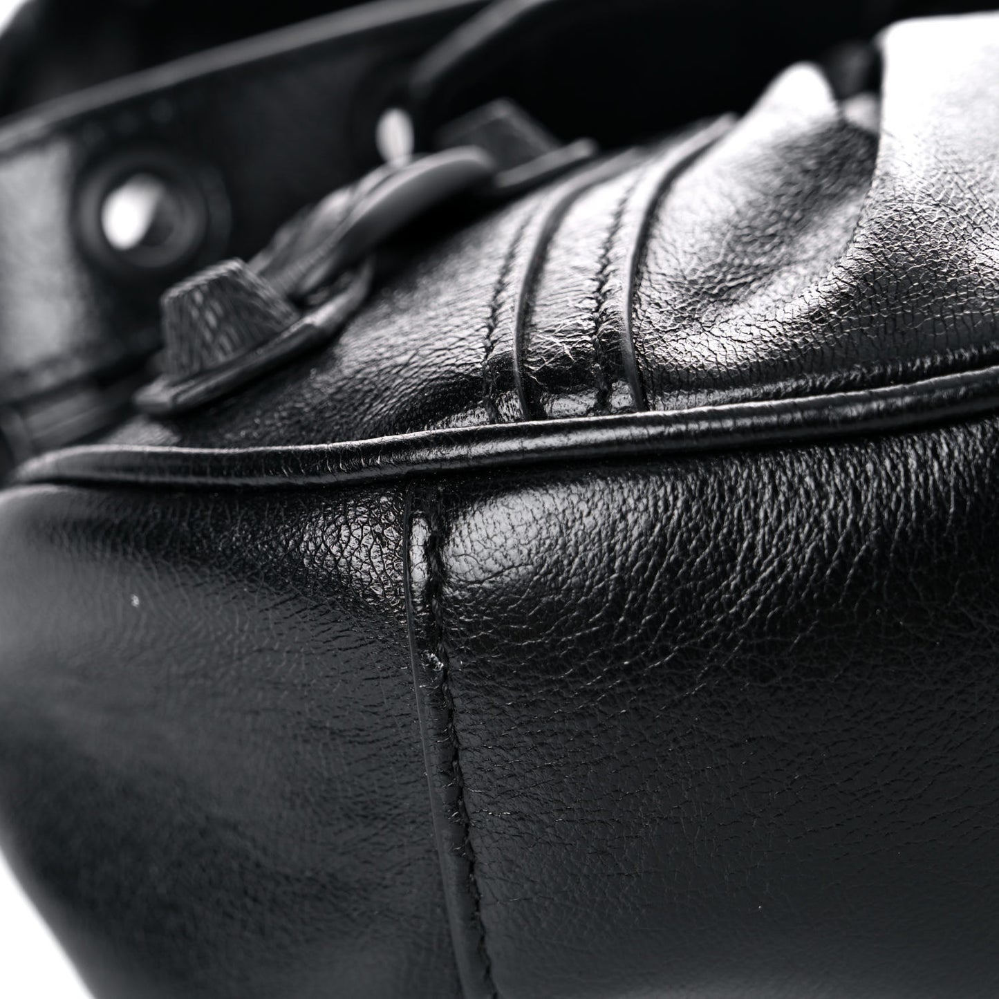 Agneau Arena Monochrome Le Cagole Shoulder Bag XS Black