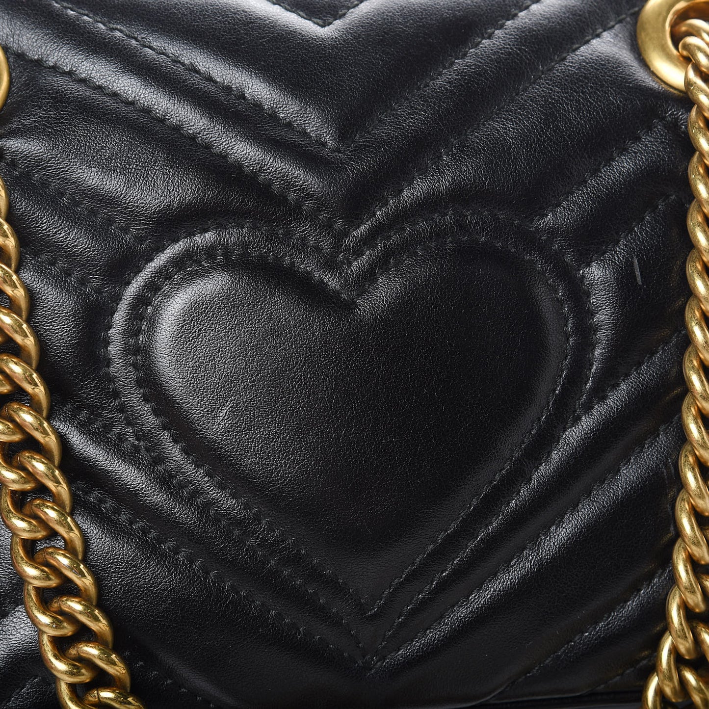 Calfskin Matelasse Mini GG Marmont Shoulder Bag Black