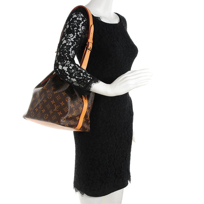 Louis Vuitton Monogram Petit Noe 2 of 8