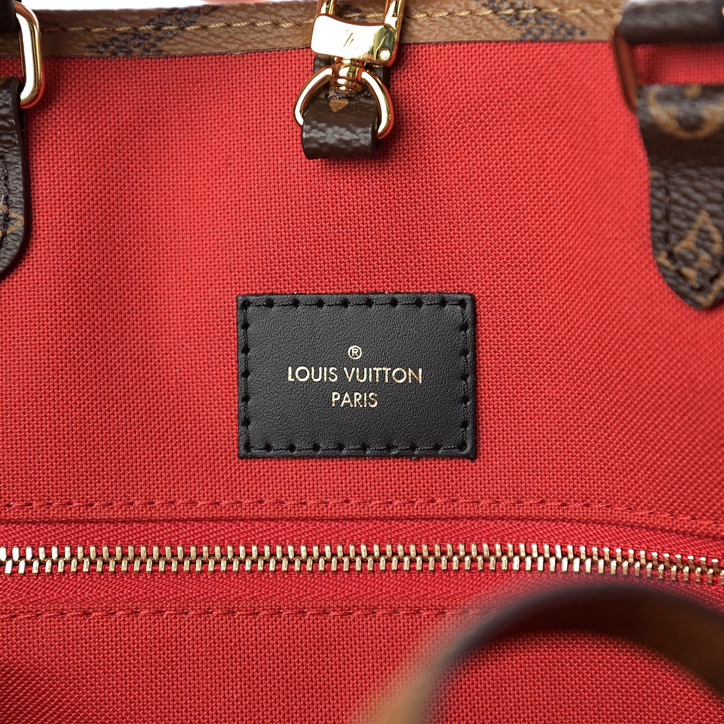 Reverse Monogram Giant Onthego MM